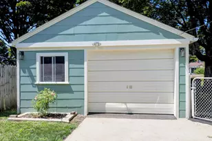 216 2nd St, Sturgis, MI 49091 - Photo 3