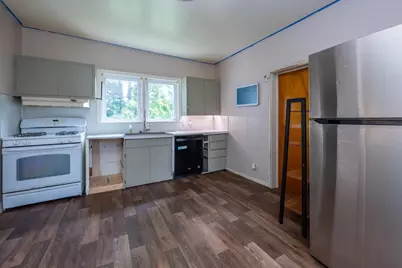 3607 Hillandale Road, Eau Claire, MI 49111 - Photo 9