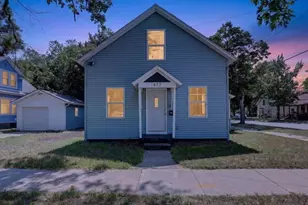 477 Orchard Ave, Muskegon, MI 49442 - Photo 1