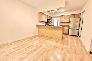 1046 Greenhills Dr, Ann Arbor, MI 48105 - Photo 7