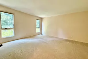 1046 Greenhills Dr, Ann Arbor, MI 48105 - Photo 33