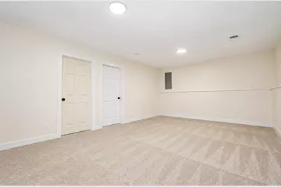 1109 Brian Drive, Muskegon, MI 49442 - Photo 15