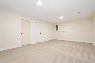 1109 Brian Dr, Muskegon, MI 49442 - Photo 15