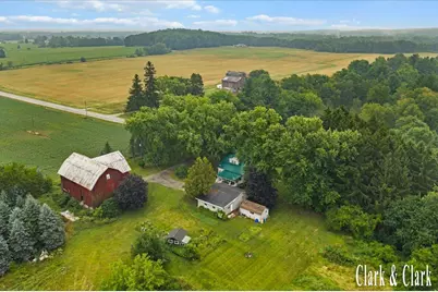 8727 N Amble Road, Howard City, MI 49329 - Photo 27