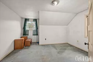 8727 N Amble Rd, Howard City, MI 49329 - Photo 13