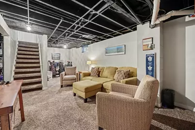 2559 Foster Avenue NE, Grand Rapids, MI 49505 - Photo 19
