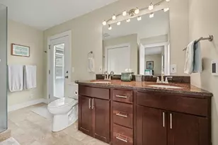 2559 Foster Ave NE, Grand Rapids, MI 49505 - Photo 15