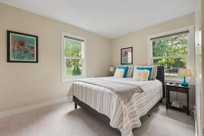 2559 Foster Avenue NE, Grand Rapids, MI 49505 - Photo 13