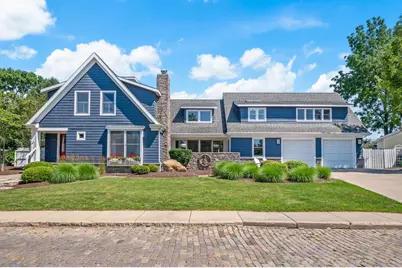 441 Ridgeway Street, Saint Joseph, MI 49085 - Photo 1