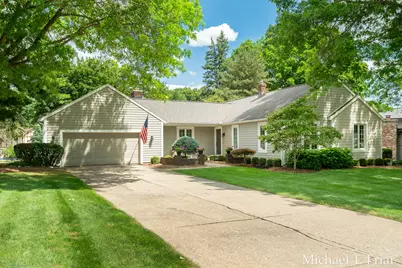 6479 Ridgemont Drive SE, Grand Rapids, MI 49546 - Photo 1