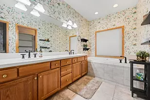 6369 Breckenridge Dr, Kalamazoo, MI 49009 - Photo 11