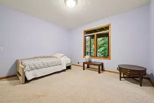 6369 Breckenridge Dr, Kalamazoo, MI 49009 - Photo 9