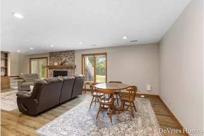 6311 Summerhill Drive, Hudsonville, MI 49426 - Photo 27