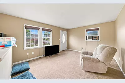 18799 Koester Street, Riverview, MI 48193 - Photo 7