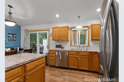 938 Kusterer Drive NW, Grand Rapids, MI 49534 - Photo 11