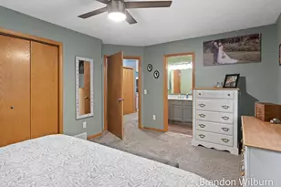 938 Kusterer Dr NW, Grand Rapids, MI 49534 - Photo 23