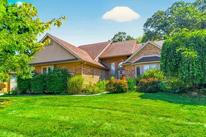13601 Chestnut Lane, Taylor, MI 48180 - Photo 1