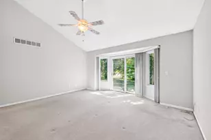 13601 Chestnut Ln, Taylor, MI 48180 - Photo 15