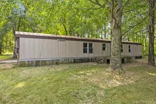 11825 Federal Rd, Morley, MI 49336 - Photo 15
