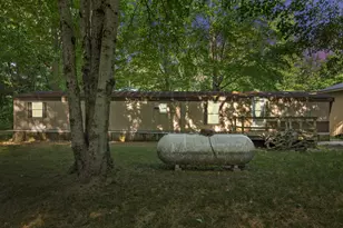 11825 Federal Rd, Morley, MI 49336 - Photo 17