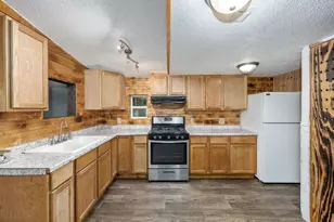 11825 Federal Rd, Morley, MI 49336 - Photo 5