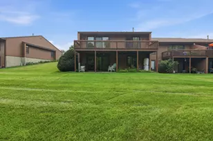 625 Maple Creek Dr, Holland, MI 49423 - Photo 19