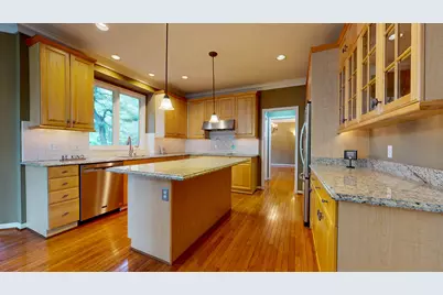22279 Brockshire Street, Novi, MI 48375 - Photo 7