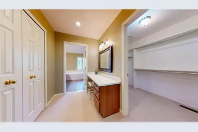 22279 Brockshire Street, Novi, MI 48375 - Photo 21