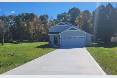 20535 Edgewood Drive, Big Rapids, MI 49307 - Photo 1
