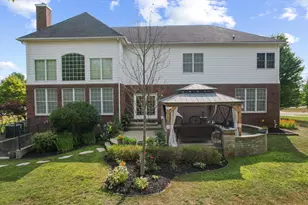 17629 Mystic Valley Ct, Northville, MI 48168 - Photo 63