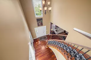 17629 Mystic Valley Ct, Northville, MI 48168 - Photo 5