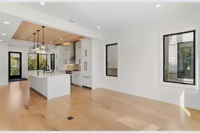 3 N Bailey Avenue #2, South Haven, MI 49090 - Photo 15