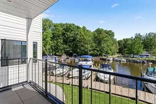 3 N Bailey Ave, South Haven, MI 49090 - Photo 35
