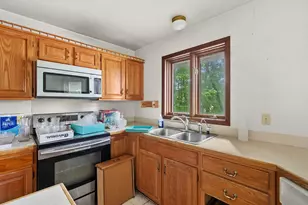 9856 Oak Forest Cir, Kalamazoo, MI 49009 - Photo 9