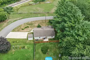 160 Grand St, Casnovia, MI 49318 - Photo 3