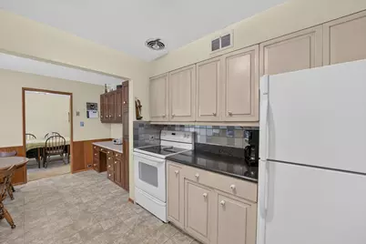 30030 Westgate Road, Farmington Hills, MI 48334 - Photo 13