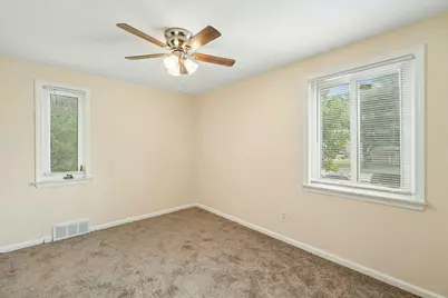 13610 Pearson Street, Oak Park, MI 48237 - Photo 9