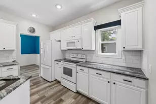 3560 Smithfield Way, Kalamazoo, MI 49009 - Photo 21