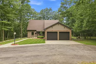8423 S Harnden Dr, Fremont, MI 49412 - Photo 71