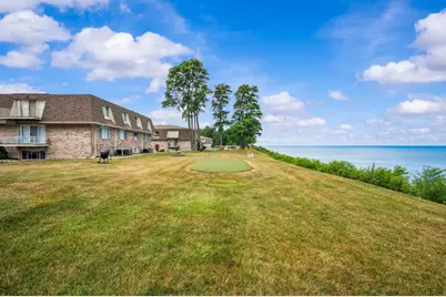 3622 Lakeshore Dr. Drive #g12, Saint Joseph, MI 49085 - Photo 35