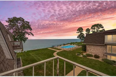 3622 Lakeshore Dr. Drive #g12, Saint Joseph, MI 49085 - Photo 1