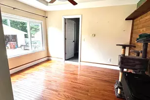 324 S Hamilton St, Marshall, MI 49068 - Photo 7