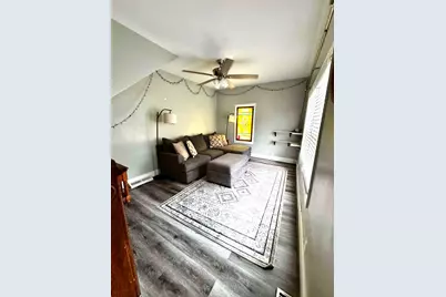 324 S Hamilton Street, Marshall, MI 49068 - Photo 3