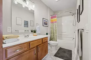 939 Sigsbee St SE, Grand Rapids, MI 49506 - Photo 13