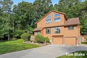 2335 Bluffton Ave, Muskegon, MI 49441 - Photo 1