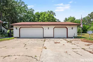 425 Langley St, Muskegon, MI 49442 - Photo 5