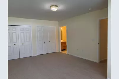 2736 S Knightsbridge Circle, Ann Arbor, MI 48105 - Photo 13