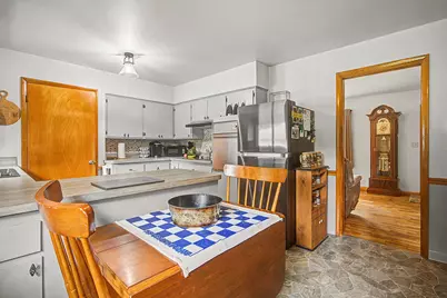 427 Bates Street, Jackson, MI 49202 - Photo 9