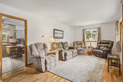 427 Bates Street, Jackson, MI 49202 - Photo 5