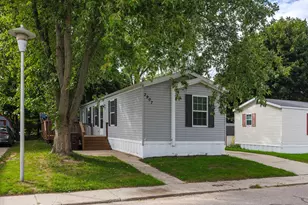 3907 Vail Ave NW, Grand Rapids, MI 49544 - Photo 1